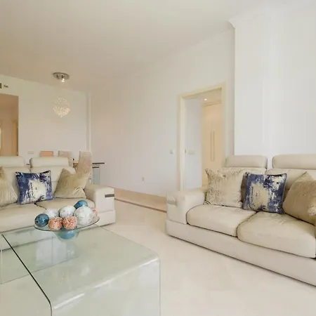 Apartment, With Large Terrace And Garden, Close To Golf And The Beach, In Guadalmina, Apartment Marbella
