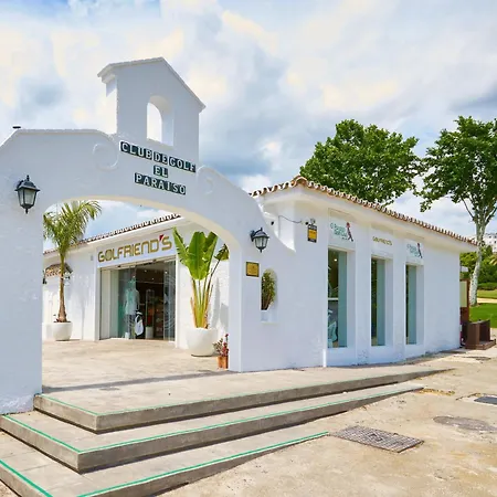 Apartment, With Large Terrace And Garden, Close To Golf And The Beach, In Guadalmina, Apartment